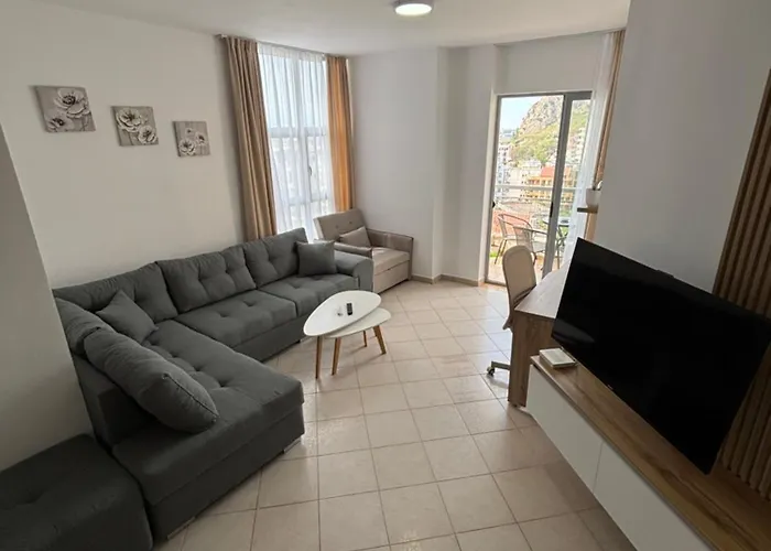 Apartment Large Modern With Balcony & Sea View *